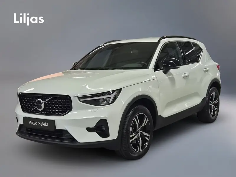 Volvo XC40 2026
