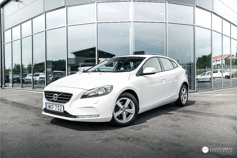Volvo V40 2014