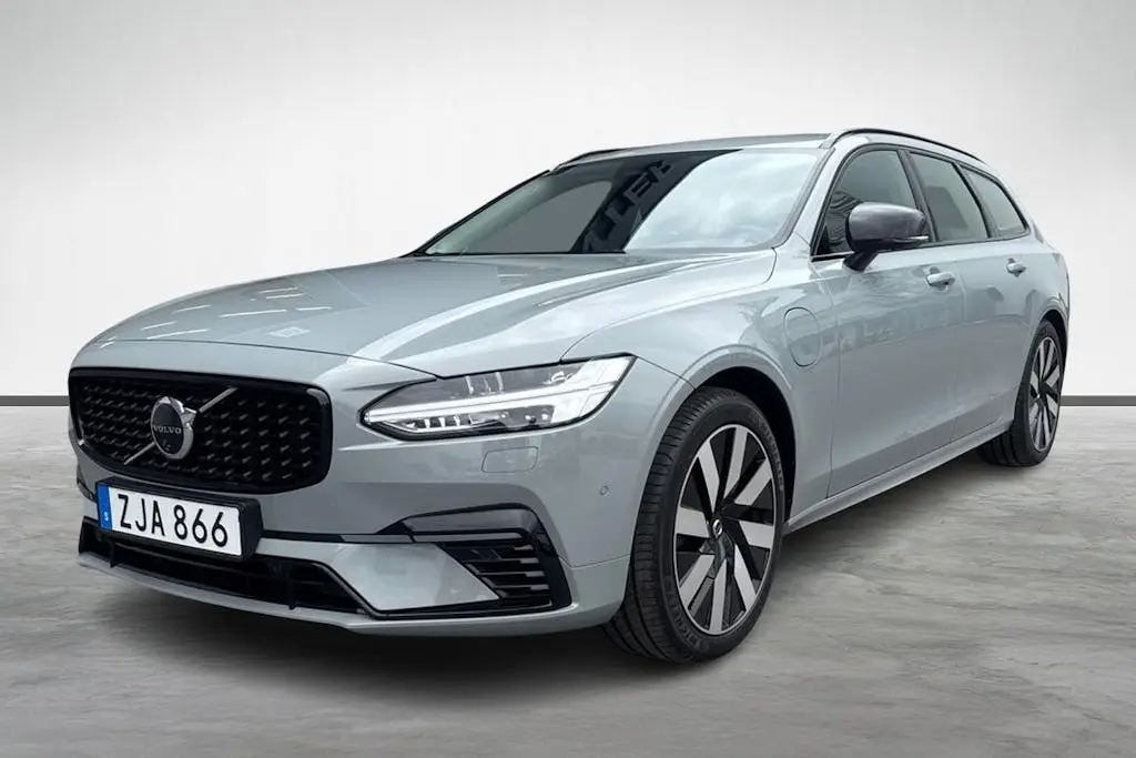 Volvo V90 2026