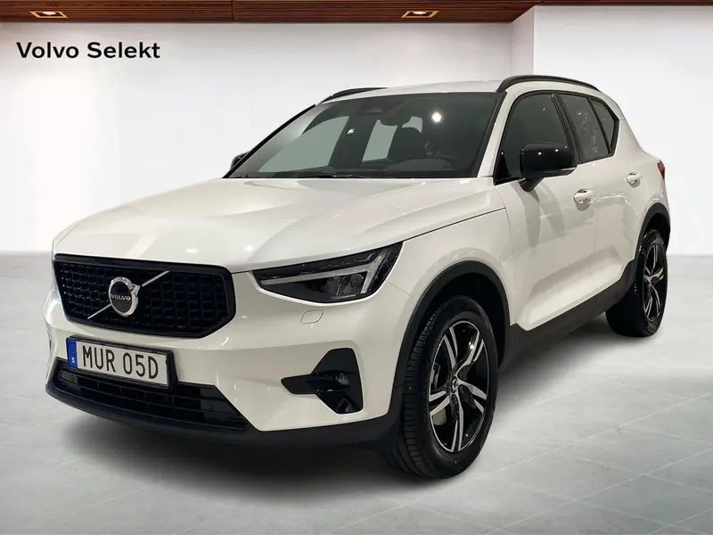 Volvo XC40 2026