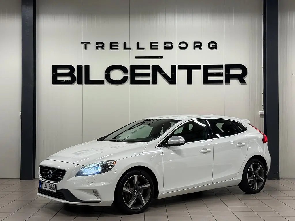 Volvo V40 2013