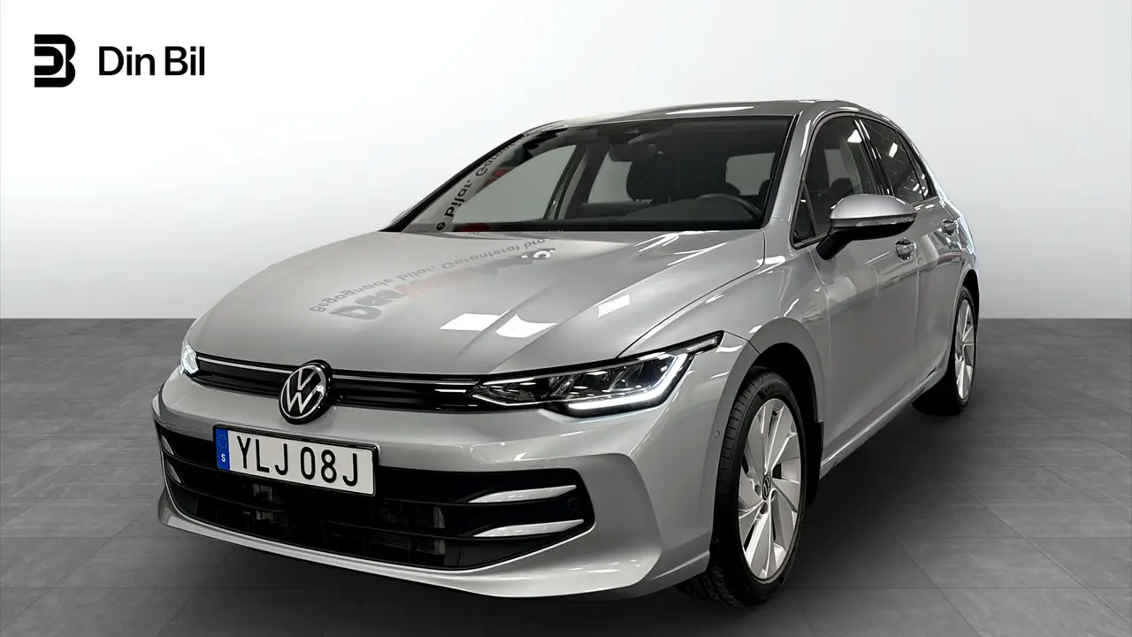 Volkswagen Golf 2025