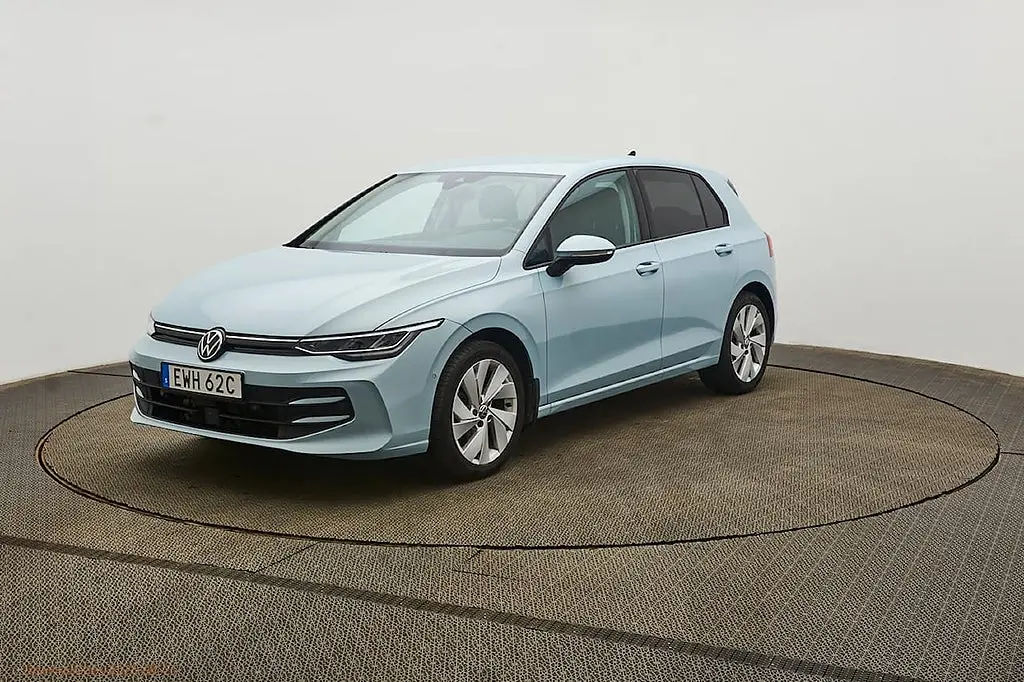 Volkswagen Golf 2025
