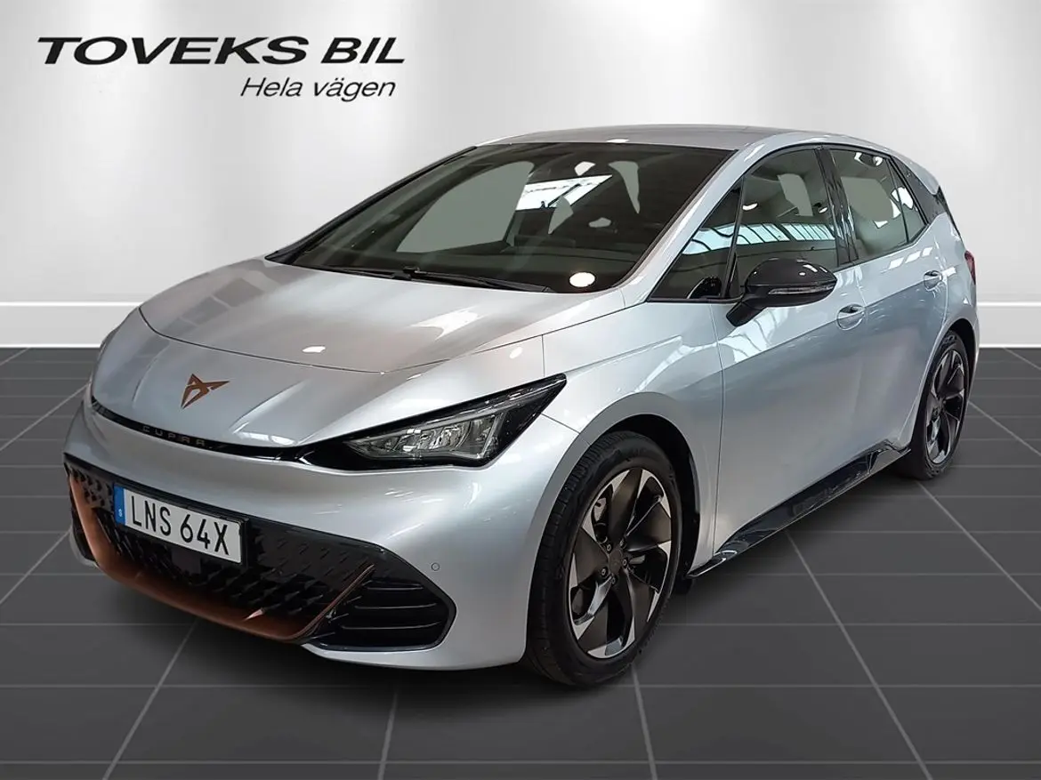 CUPRA Born 2023