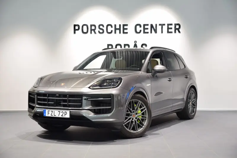 Porsche Cayenne 2025