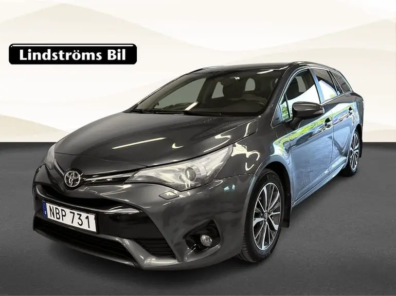 Toyota Avensis 2016