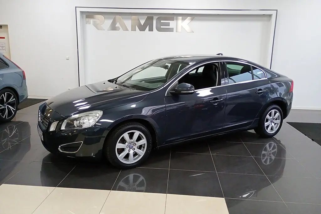 Volvo S60 2013