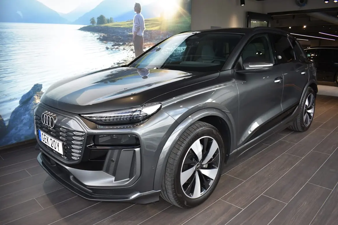 Audi Q6 e-tron 2024