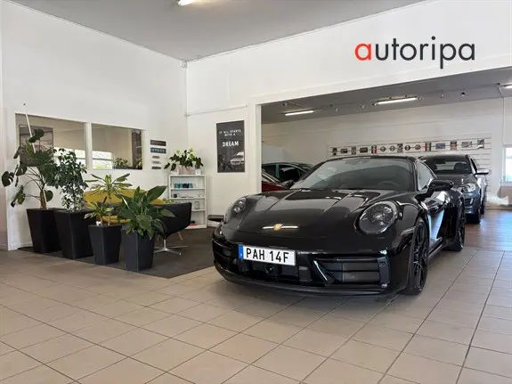 Porsche 911 2023