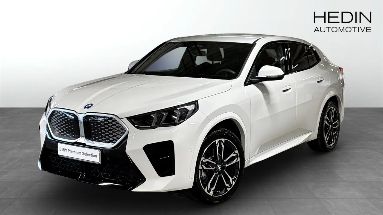 BMW iX2 2026
