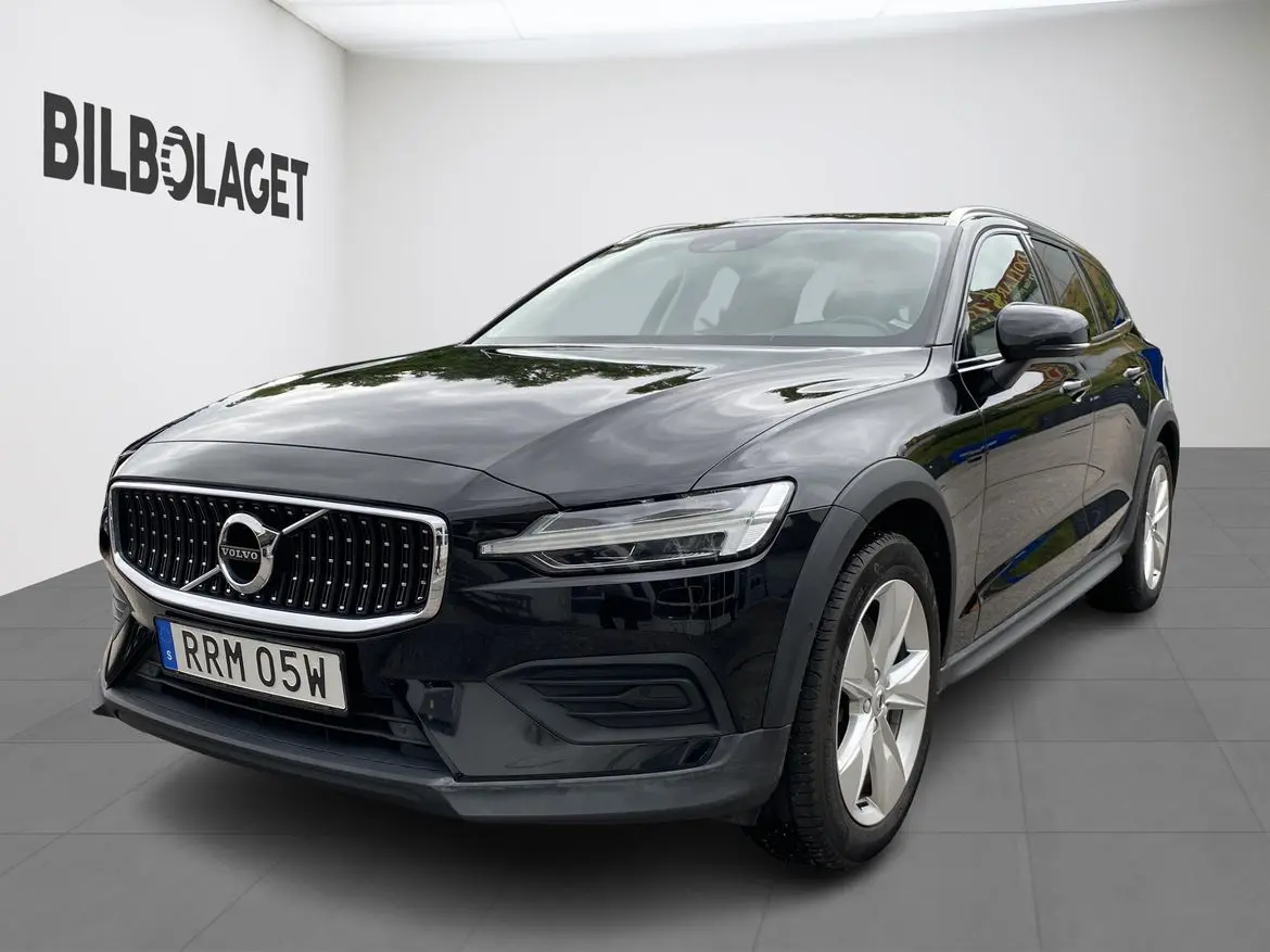 Volvo V60 2022