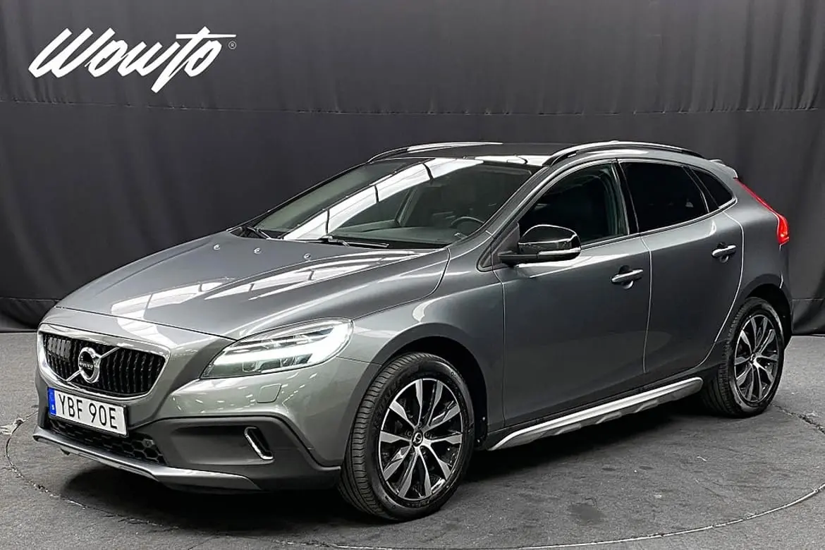 Volvo V40 2019