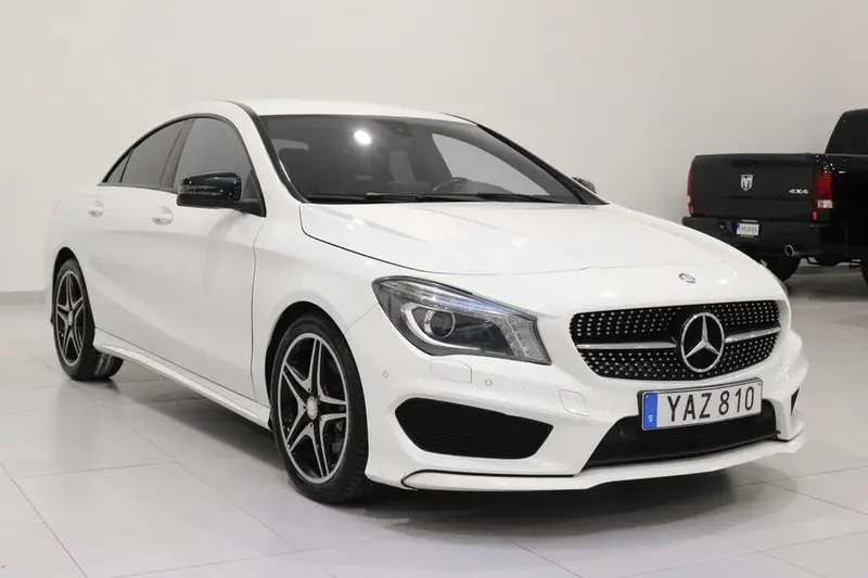 Mercedes-Benz 220 2016