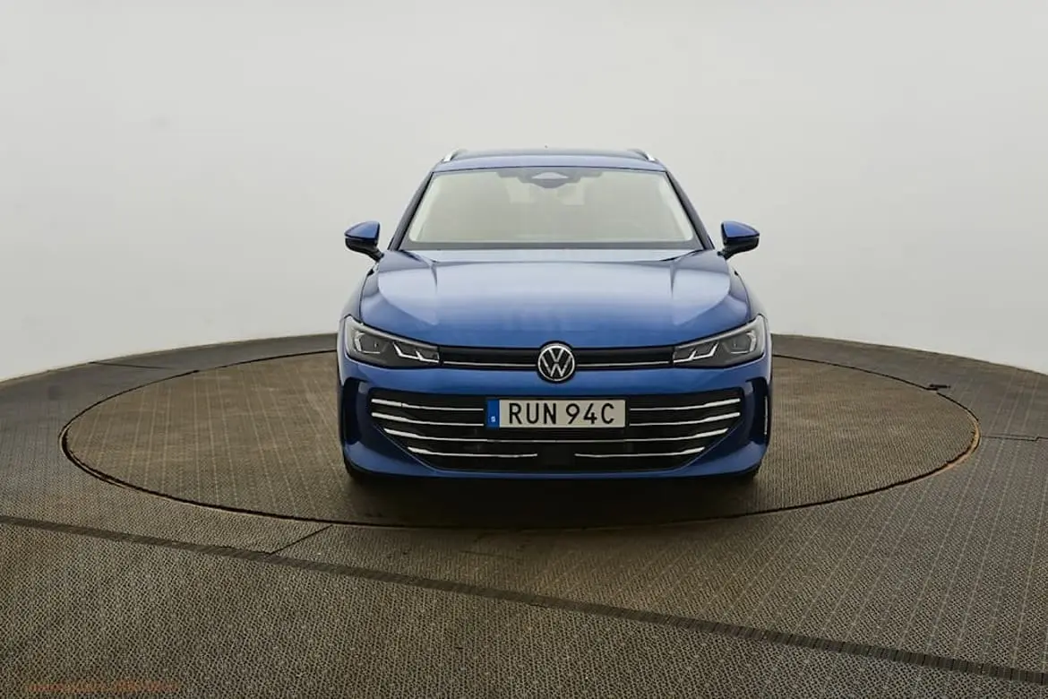 Volkswagen Passat 2025