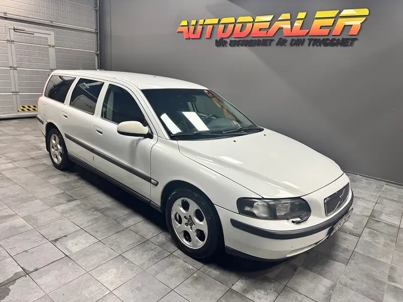 Volvo V70 2004
