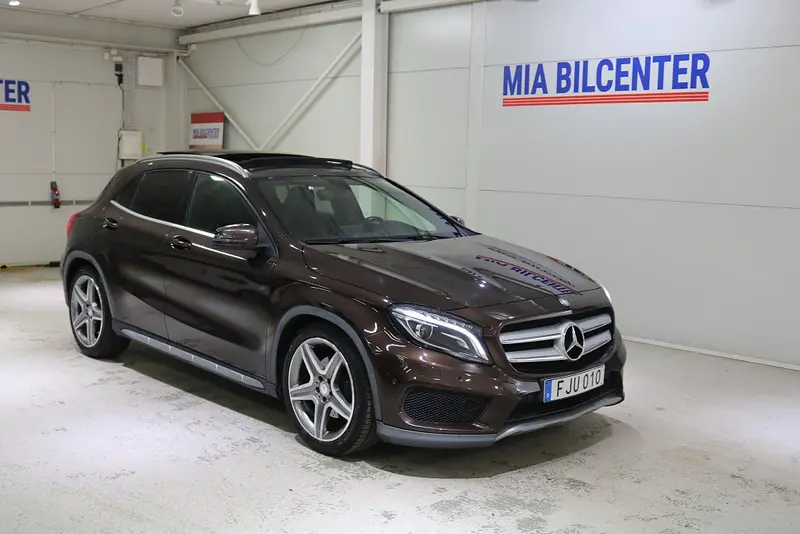 Mercedes-Benz GLA 2014
