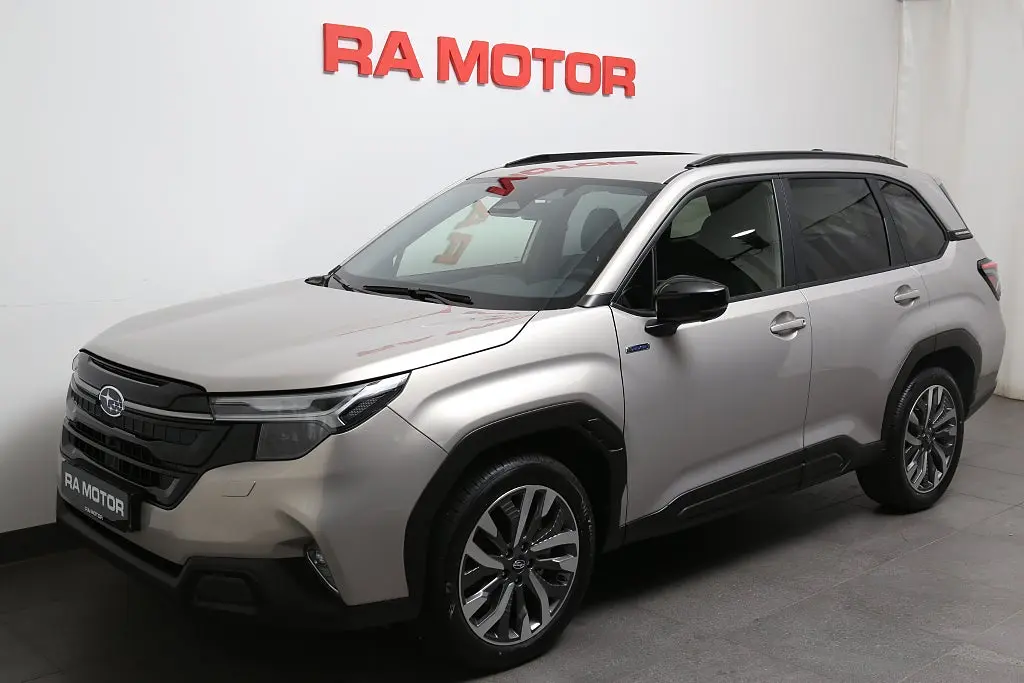 Subaru Forester 2025