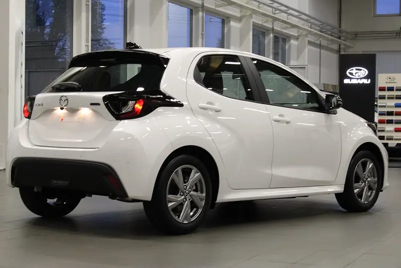 Mazda 2 2025