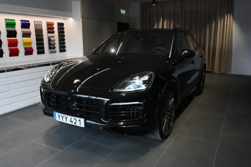 Porsche Cayenne 2023