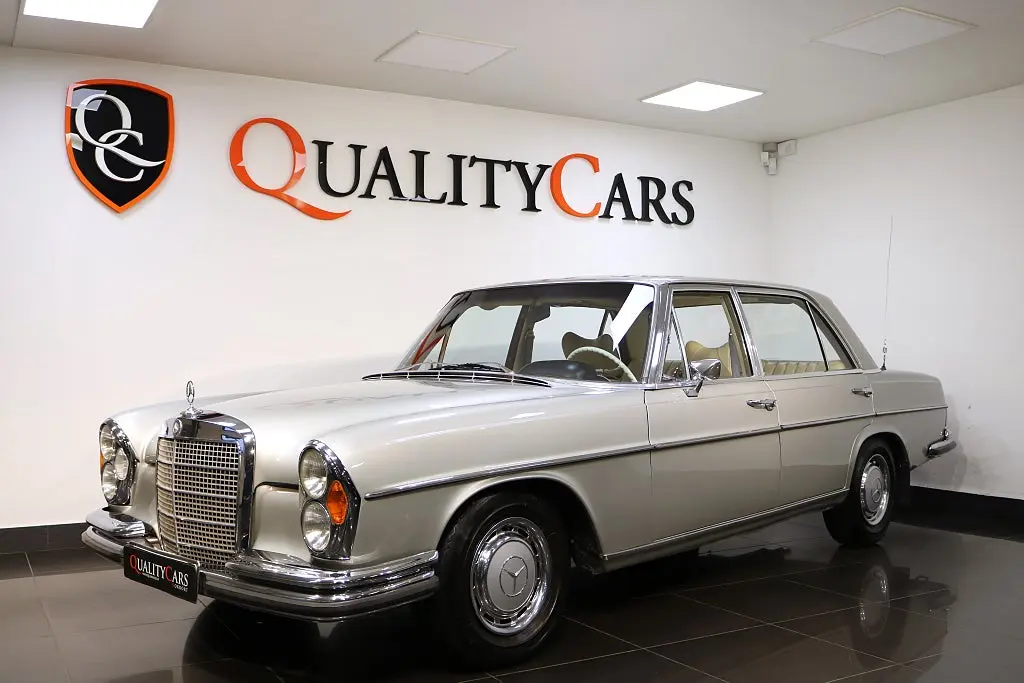 Mercedes-Benz 300 1969
