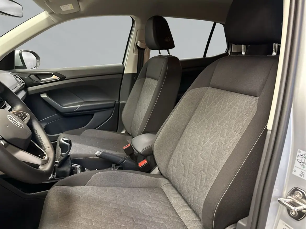 Volkswagen T-Cross 2025