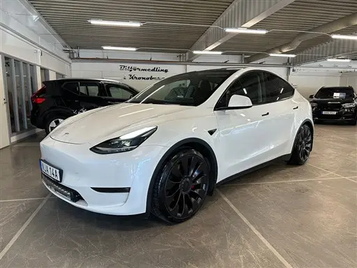Tesla Model Y 2023