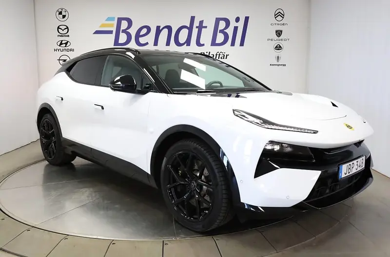 Lotus Eletre 2025