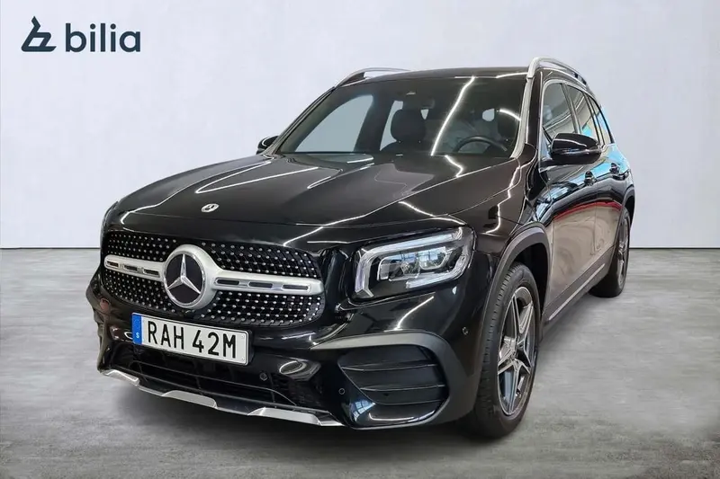 Mercedes-Benz GLB 2023
