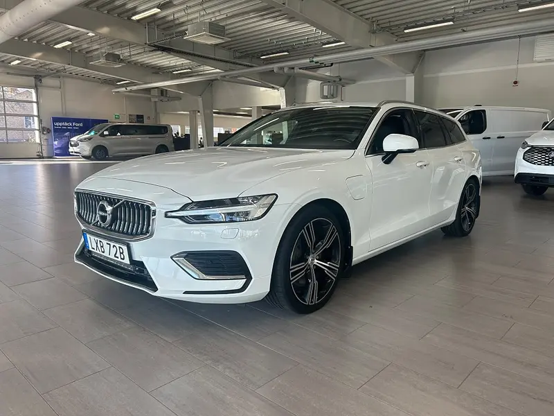 Volvo V60 2021