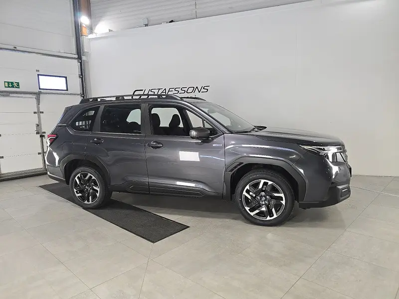 Subaru Forester 2025