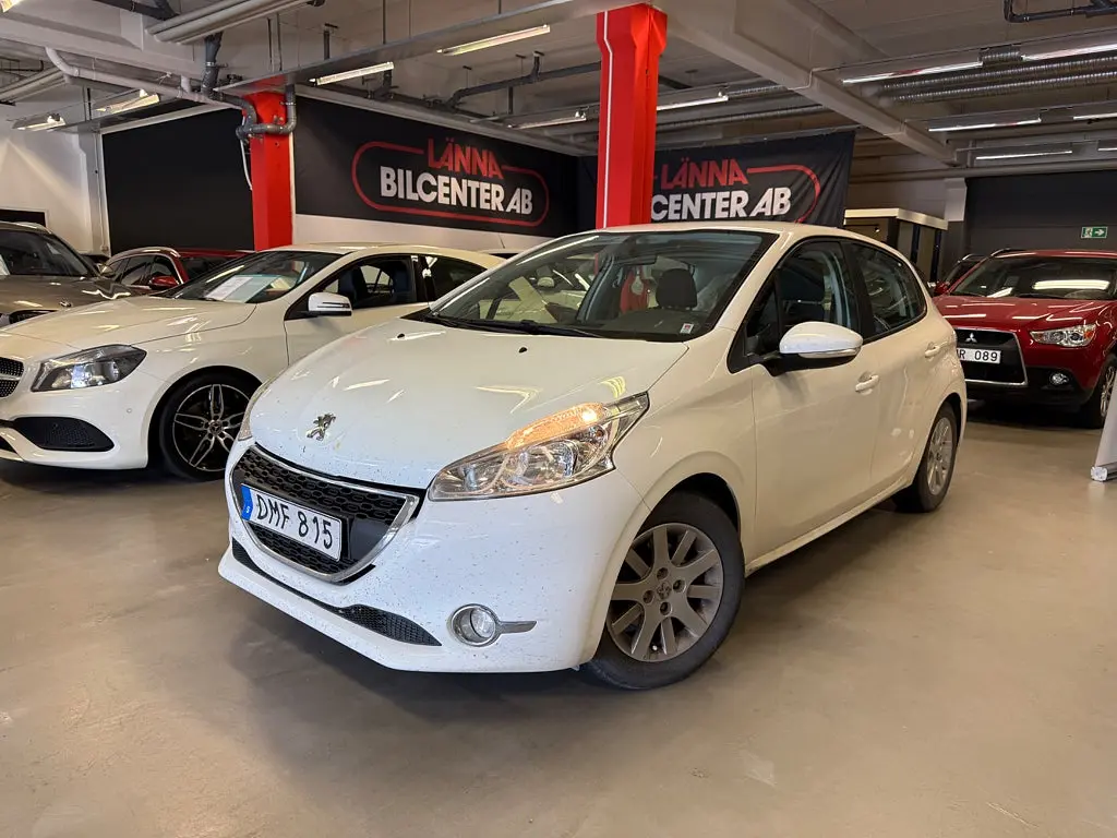 Peugeot 208 2014