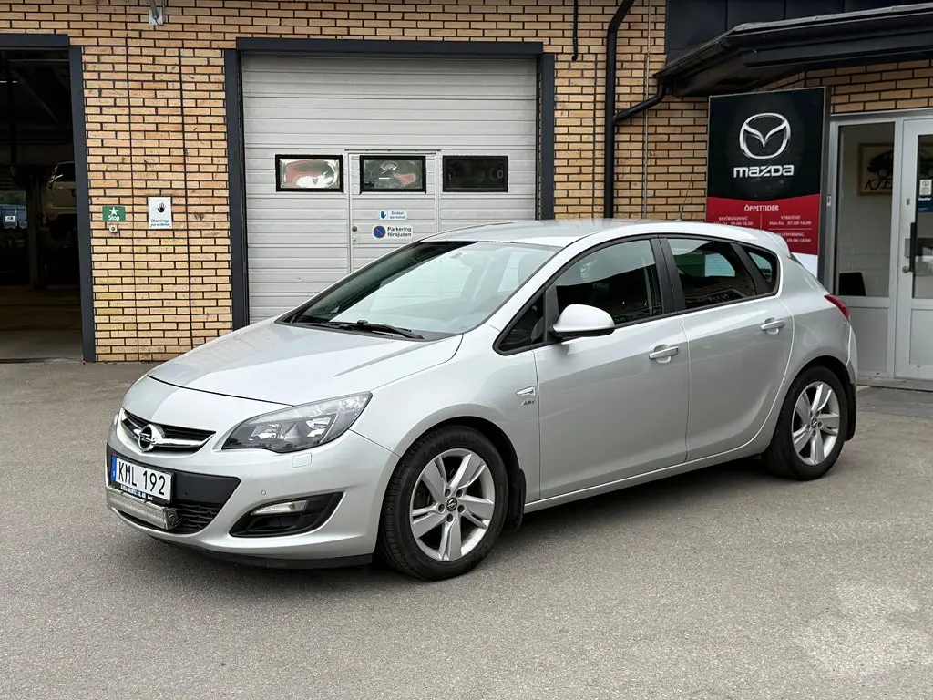 Opel Astra 2014