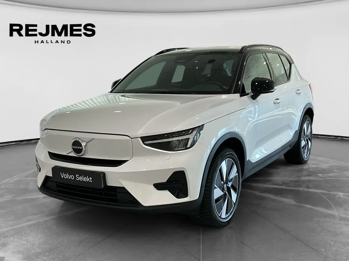 Volvo XC40 2024