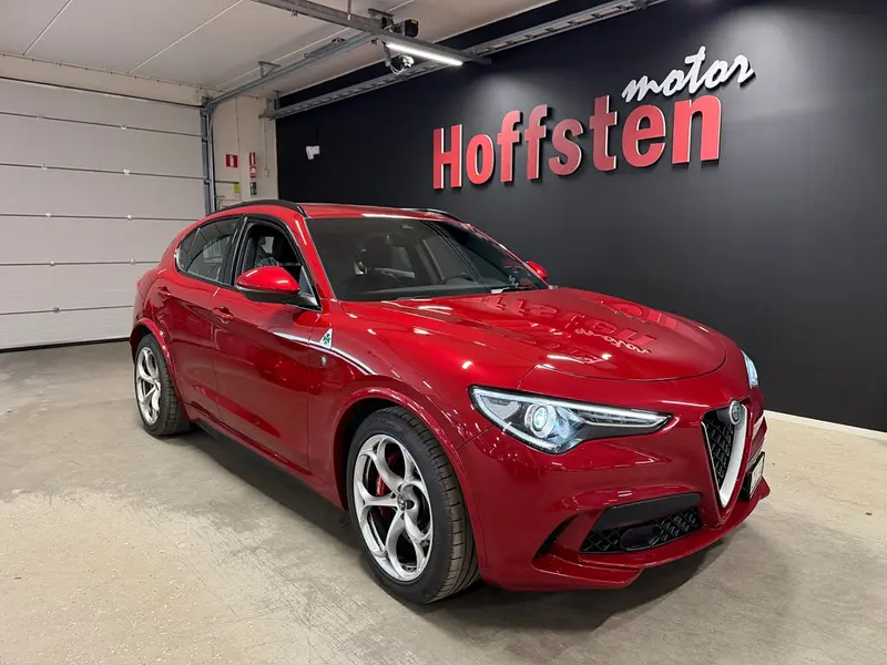 Alfa Romeo Stelvio 2019