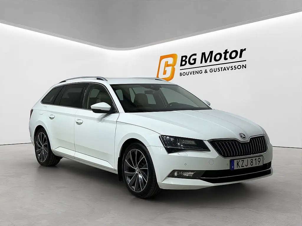 Skoda Superb 2016