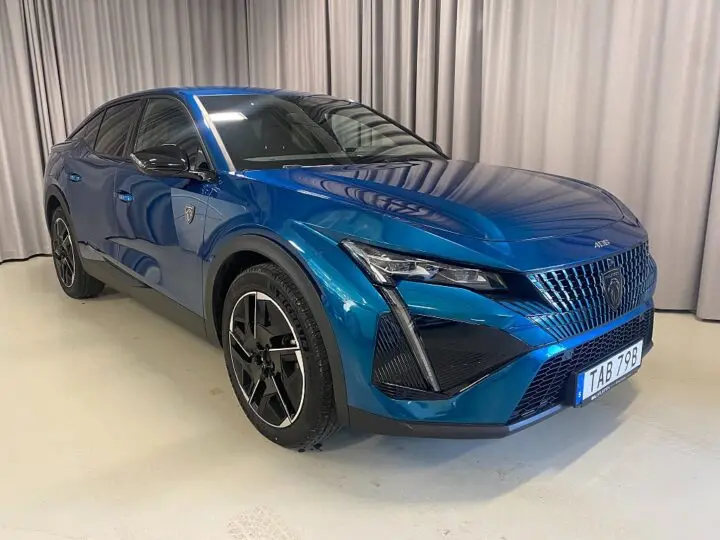 Peugeot 408 2024