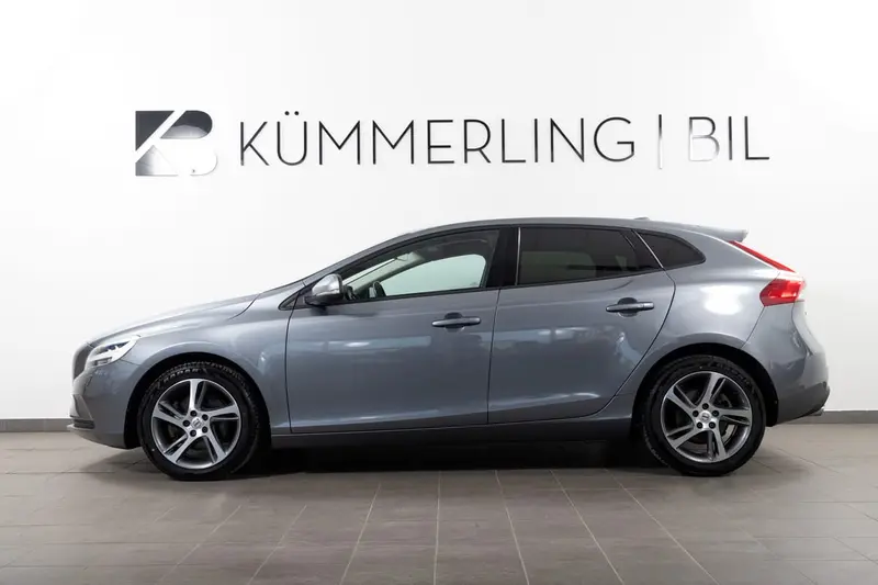 Volvo V40 2017