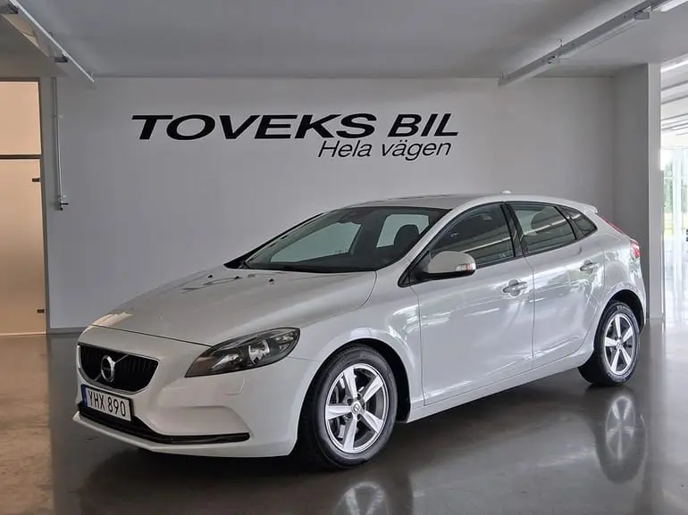 Volvo V40 2017