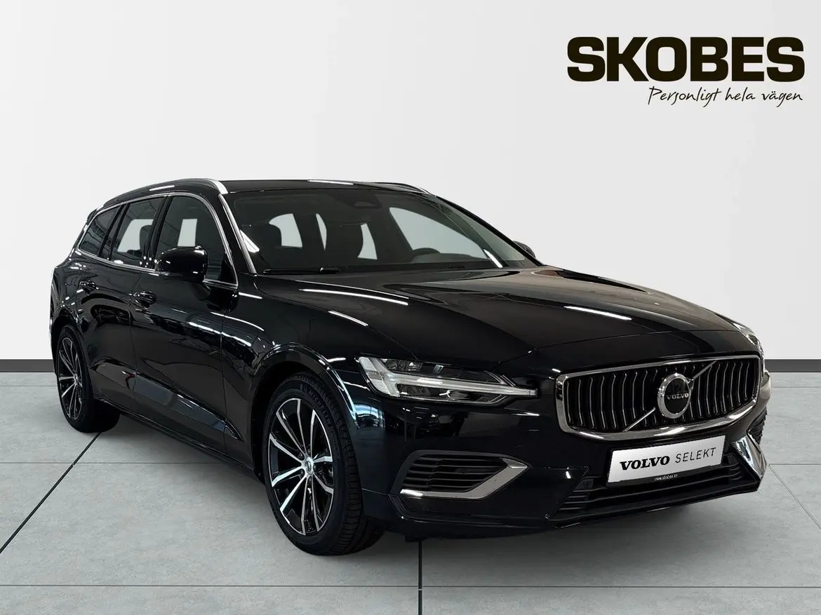 Volvo V60 2025