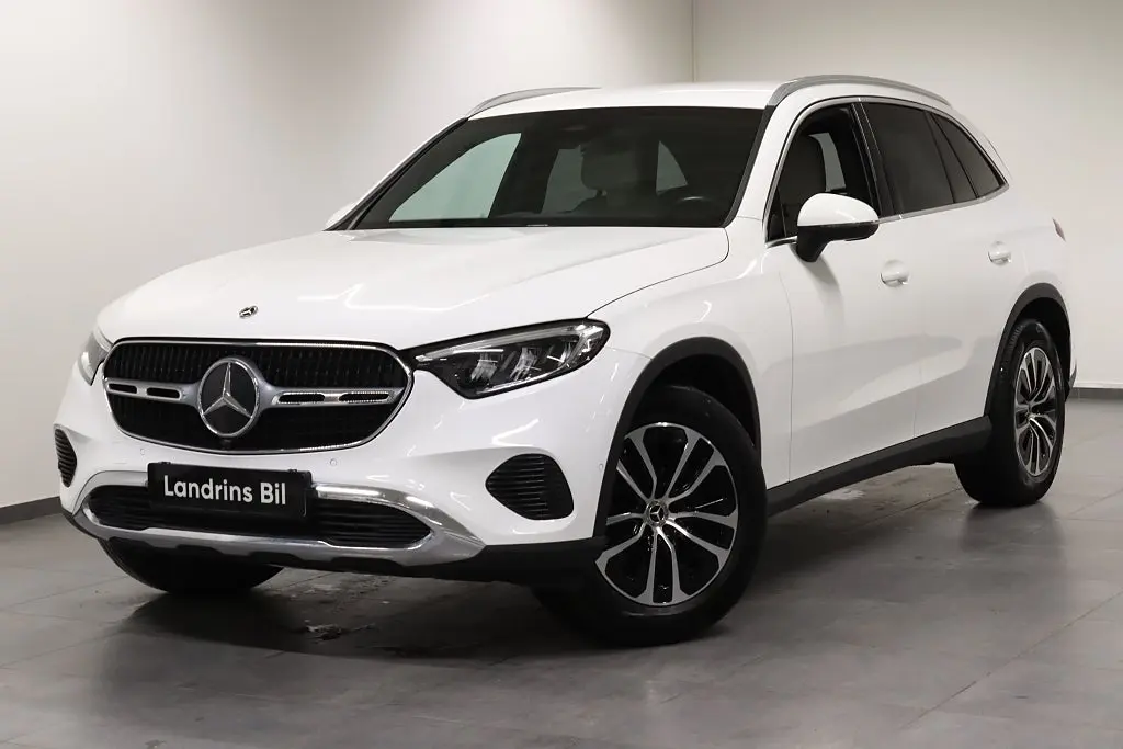 Mercedes-Benz GLC 2023
