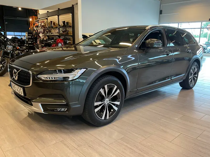 Volvo V90 2020