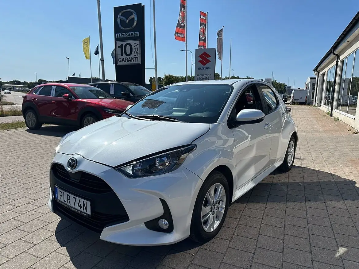 Mazda 2 2022