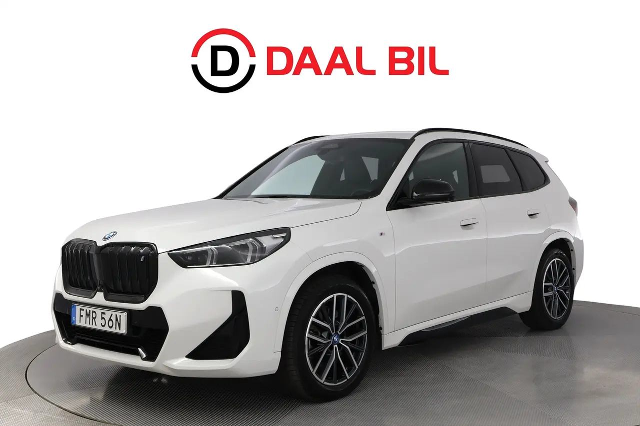 BMW iX1 2023