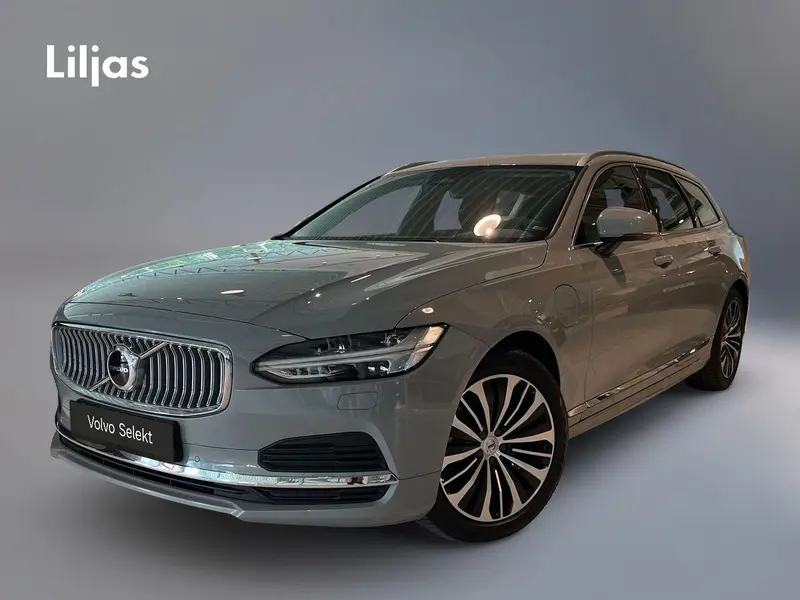 Volvo V90 2025