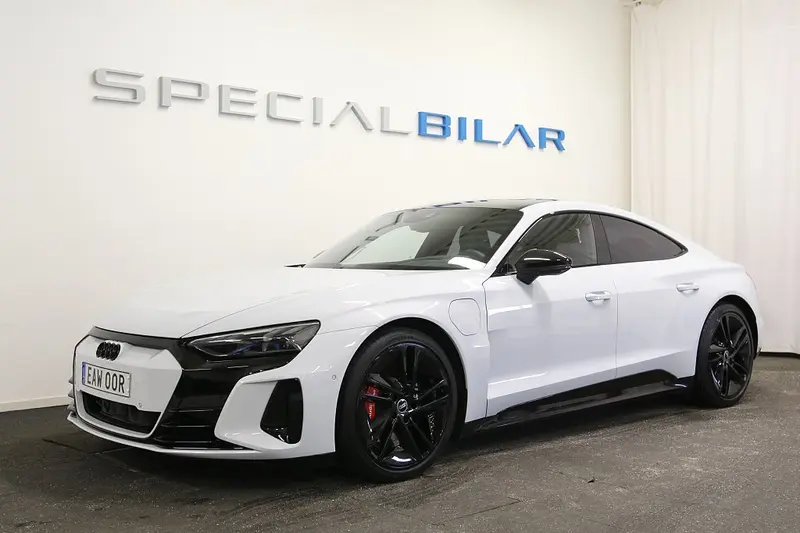 Audi e-tron 2023