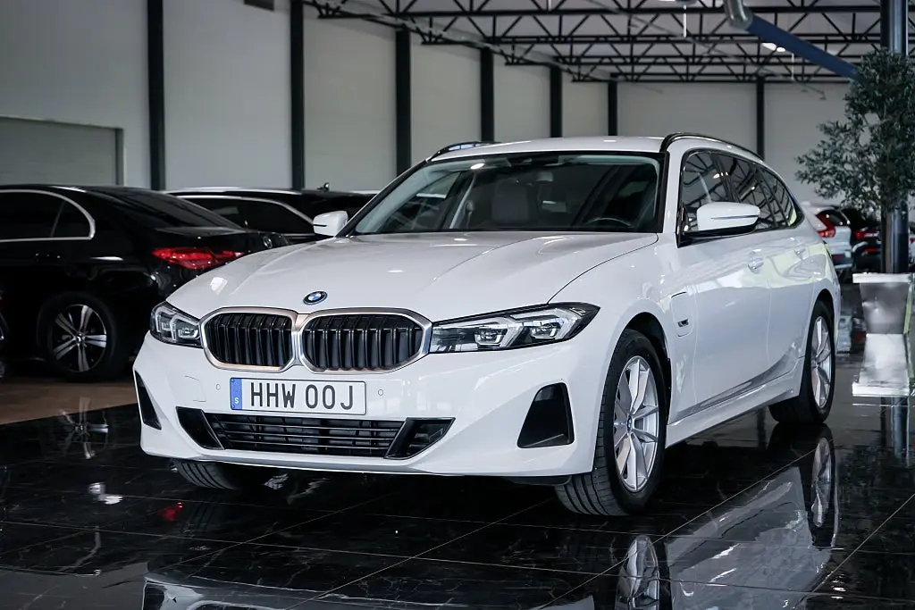 BMW 3-serien 2023