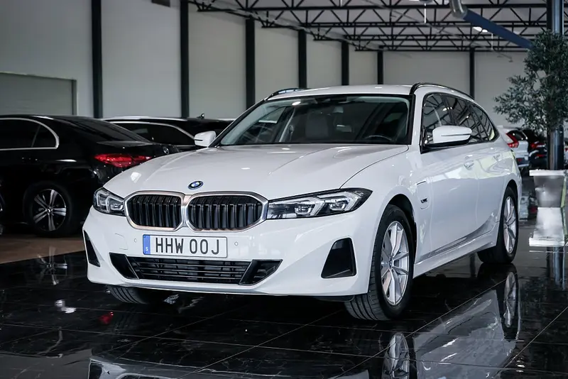 BMW 3-serien 2023