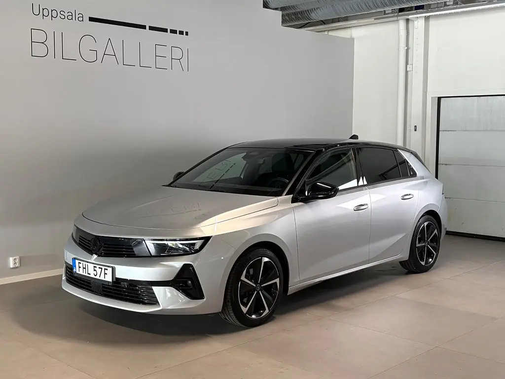 Opel Astra 2025