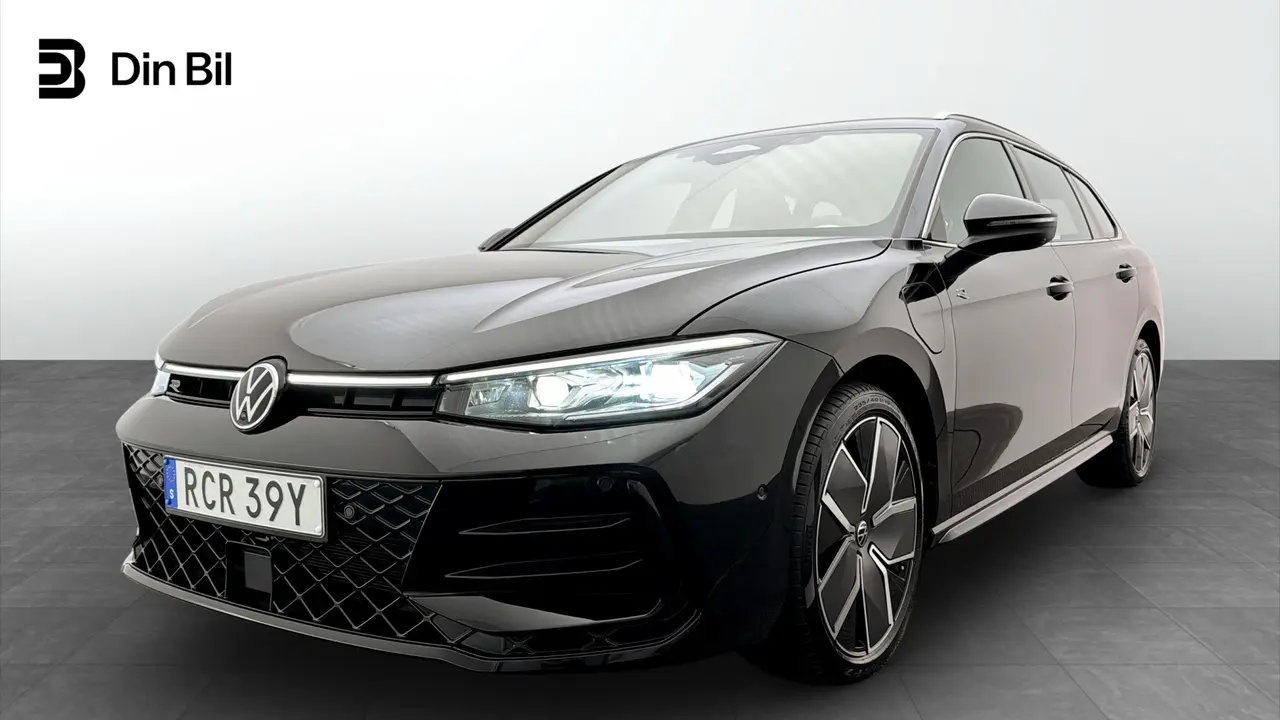 Volkswagen Passat 2025