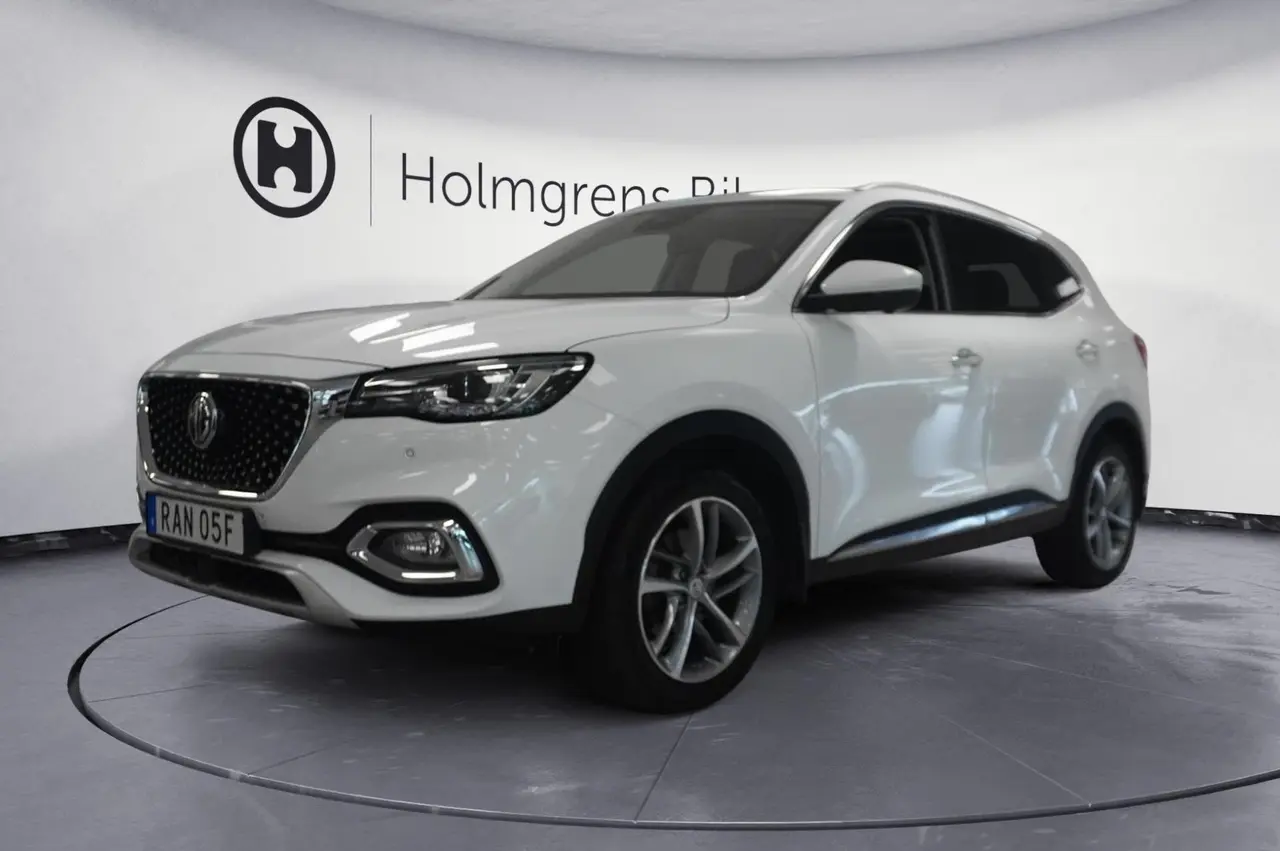 MG HS 2021